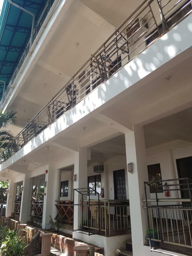 Hk Beach Resort And Restaurant Moalboal Exterior foto