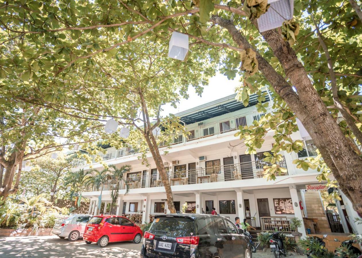 Hk Beach Resort And Restaurant Moalboal Exterior foto